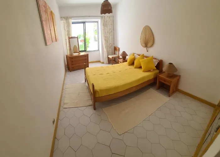 2br By Homeystay Apartament